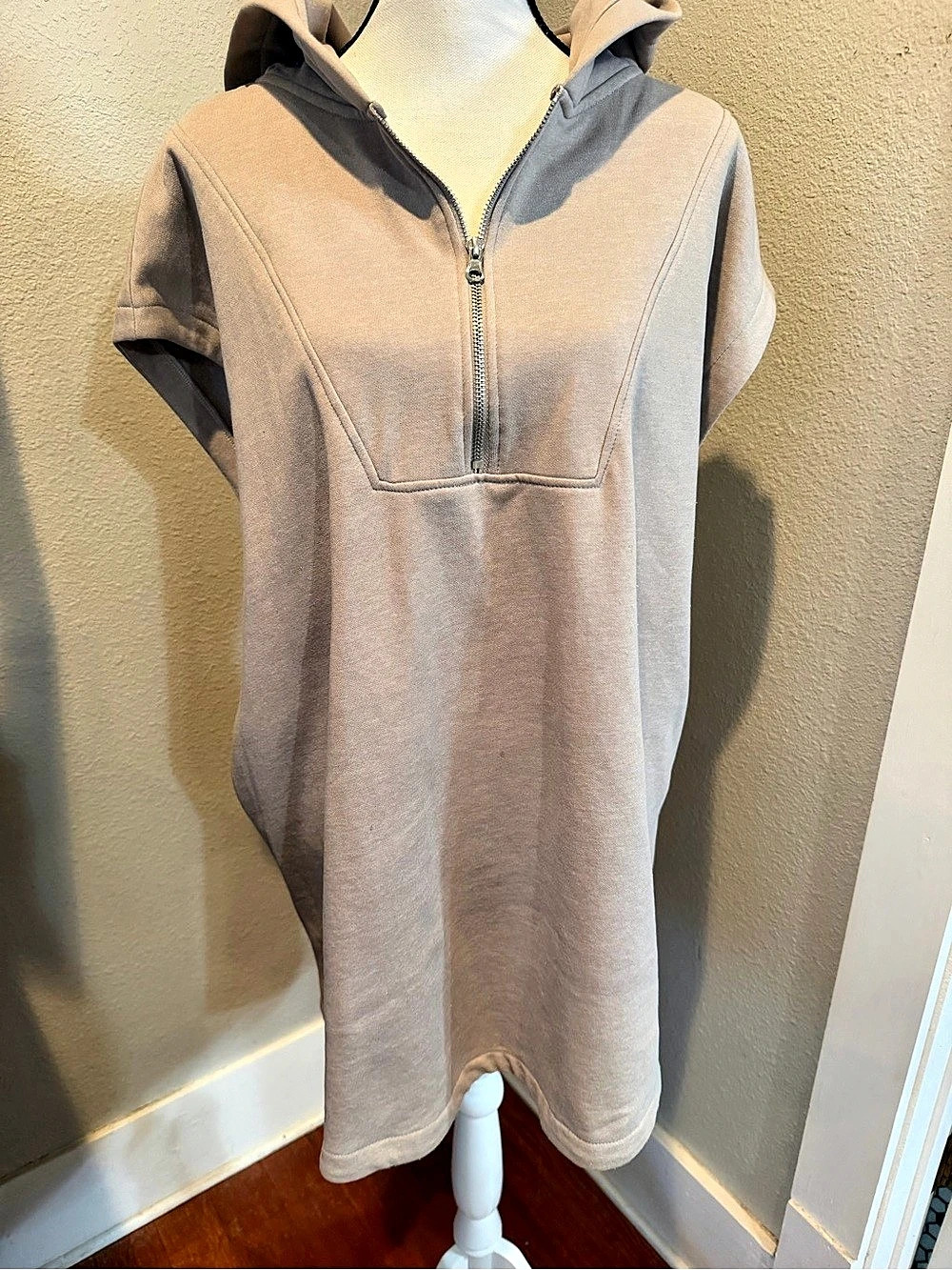 H&M Mauve Hooded Half-Zip Pullover Size Large
